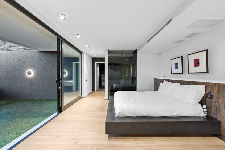 4 Bedroom Property for Sale in Camps Bay Western Cape